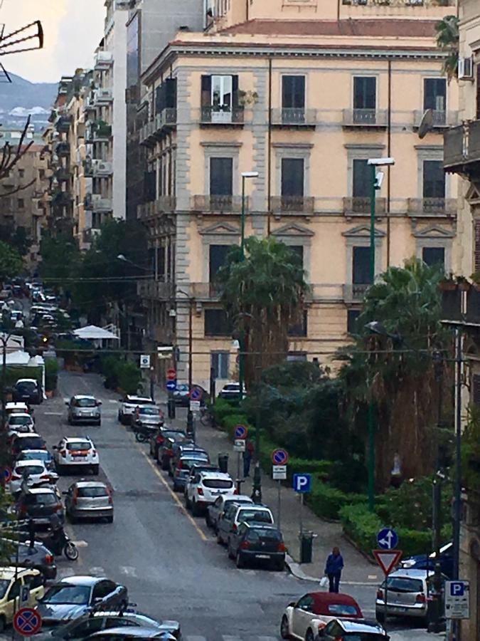 Avg Citycenter Apartments Palermo Exterior photo
